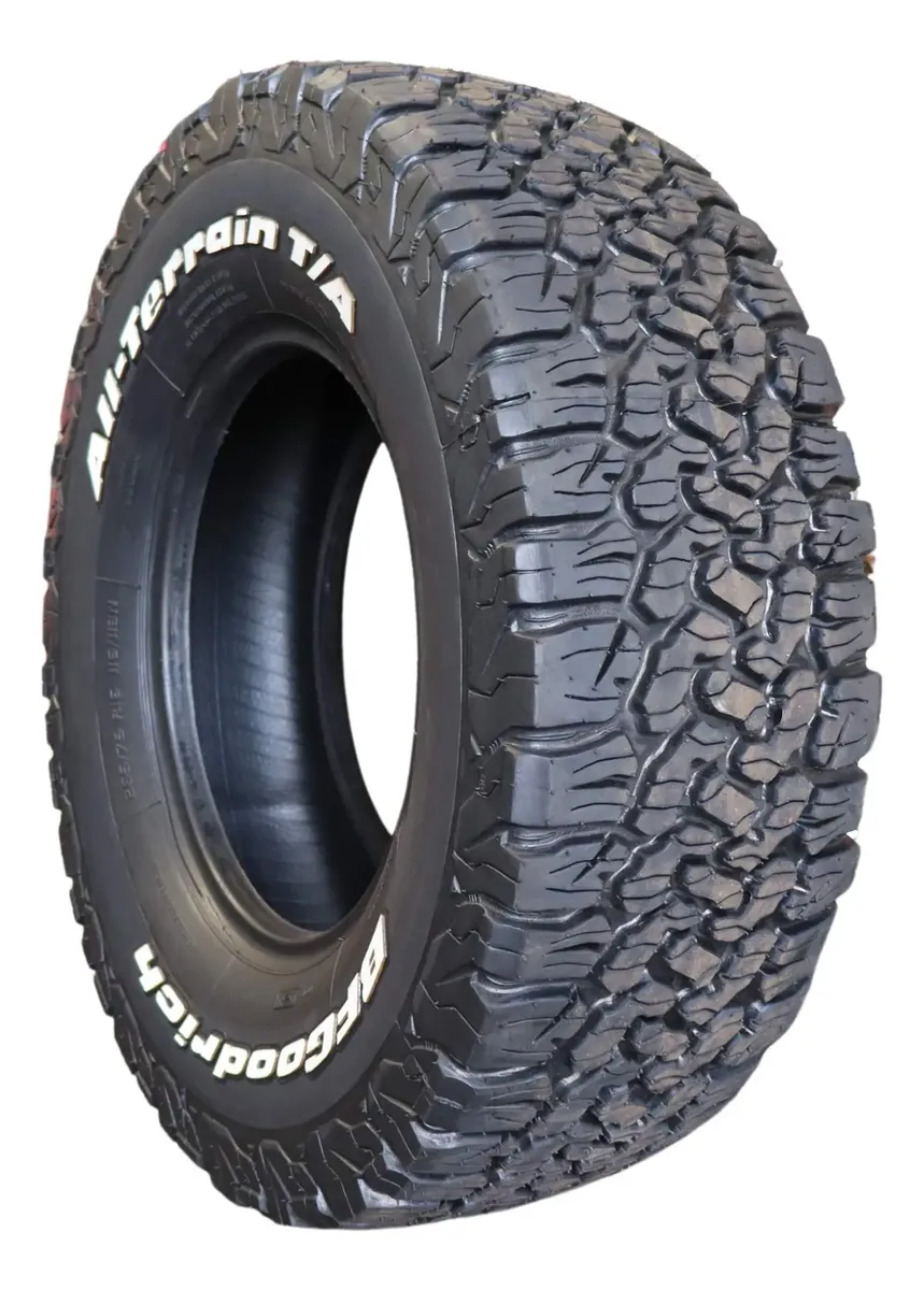 Pneu BF Goodrich 265/75 R16